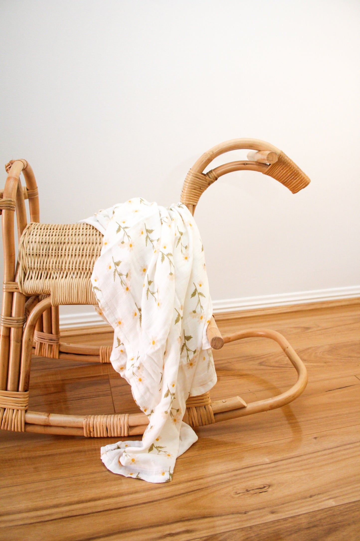 GOTS Certified Premium Muslin Swaddle- Soft, Stylish & Breathable